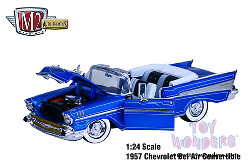 Castline M2 Machines Auto-Thentics - Chevrolet Bel Air Convertible (1957, 1/24 scale diecast model car, Satin Blue) 40300/51A