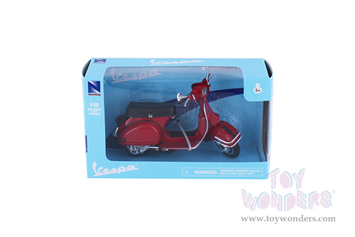 New Ray - Vespa P200E Scooter (1978, 1/12 scale diecast model bike, Asstd.) 42123