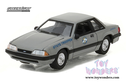 Greenlight - Hot Pursuit Series 23 (1/64 scale diecast model car, Asstd.) 42800/48