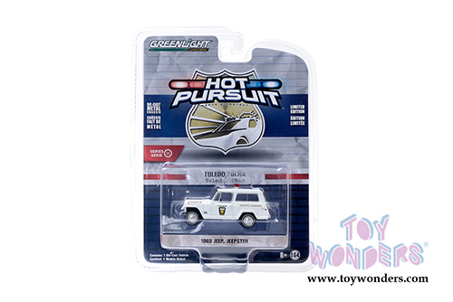 Greenlight - Hot Pursuit Series 35 (1/64 scale diecast model car, Asstd.) 42920/6