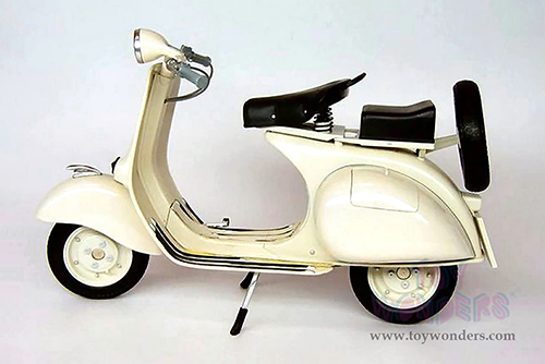 New Ray - Vespa 150 VL 1T Scooter (1955, 1/6 scale diecast model bike, Beige) 49273