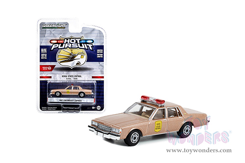 Greenlight - Hot Pursuit Series 43 | Chevrolet® Caprice "Iowa State Patrol" (1987, 1/64 scale diecast model car, Beige Metallic) 43010B/48