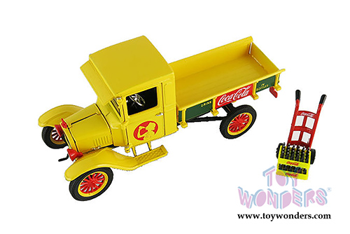 Motor City Coca-Cola - Ford Model TT Pickup (1923, 1/32 scale diecast model car,  Yellow) 442453/24