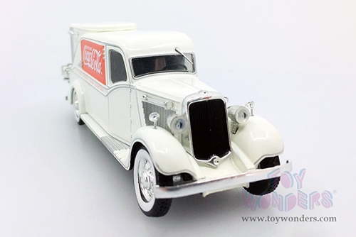 Motor City Coca-Cola - Dodge KH-32 Fountain Truck (1/43 scale diecast model car, White) 443934 MAP: $24.99