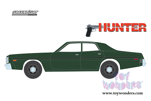 Greenlight - Hollywood Series 18 | Rick Hunter's Dodge Monaco Hunter TV Series (1978, 1/64 scale diecast model car, Green) 44780C/48