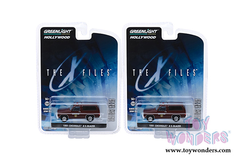 Greenlight - Hollywood Series 25 | The X Files Chevrolet&reg; K-5 Blazer "Sheriff" (1981, 1/64 scale diecast model car, Burgundy) 44850D/48