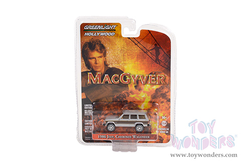 Greenlight - Hollywood Series 34 | Jeep&reg; Cherokee Wagoneer - MacGyver (1985-92 TV Series) (1986, 1/64 scale diecast model car, Silver/Wood) 44940C/48
