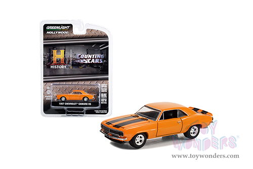 Greenlight - Hollywood Series 37 | Chevrolet&reg; Camaro RS "Counting Cars" (2012-Current) TV Series (1967, 1/64 scale diecast model car, Orange with Black Stripes) 44970F/48