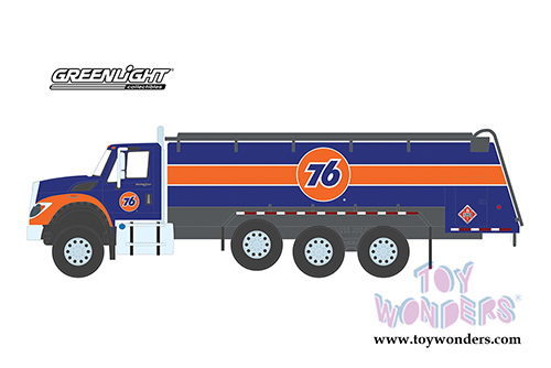 Greenlight - S.D. Trucks Series 10 | International&reg; WorkStar&reg; Tanker Truck Union 76 (2018, 1/64 scale diecast model car, Dark Blue/Orange) 45100A/48