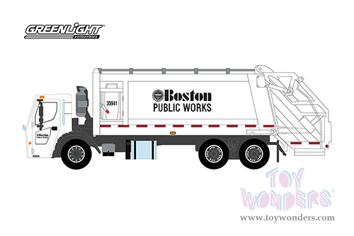 Greenlight - S.D. Trucks Series 16 (1/64 scale diecast model car, Asstd.) 45160/48