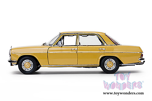 Sun Star Platinum - Mercedes-Benz Strich 8 Saloon (1968, 1/18 scale diecast model car, Sahara Yellow) 4572