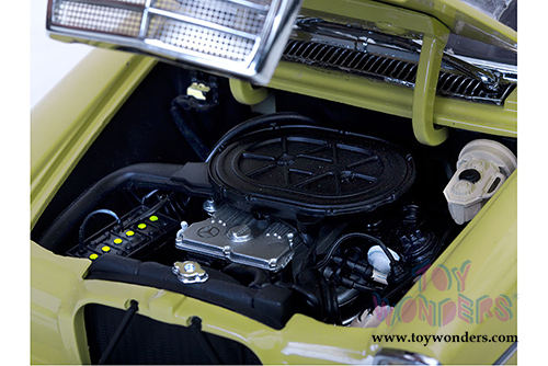 Sun Star Platinum - Mercedes-Benz Strich 8 Coupé (1973, 1/18 scale diecast model car, Ahorn Gelb or Maple Yellow) 4577