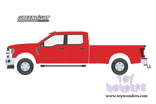 Greenlight - Dually Drivers Series 5 | Ford F-350 Lariat Dually Pickup Truck (2019, 1/64 scale diecast model car, Race Red) 46050E/48