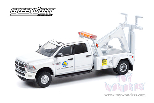 Greenlight - Dually Drivers Series 8 (1/64 scale diecast model car, Asstd.) 46080/48