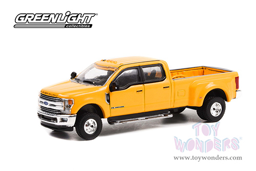 Greenlight - Dually Drivers Series 9 (1/64 scale diecast model car, Asstd.) 46090/48