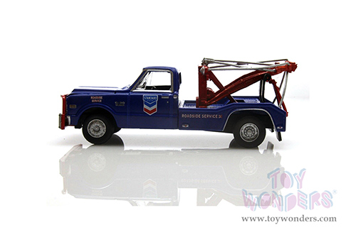 Greenlight - Dually Drivers Series 10 | Chevrolet&reg; C-30 Dually Wrecker Truck - Standard Oil Company Roadside Service 24 Hour (1969, 1/64 scale diecast model car, Dark Blue) 46100A/48
