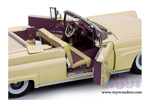 Sun Star Platinum - Lincoln Continental MK III Open Convertible (1958, 1/18 scale diecast model car, Champagne) 4705