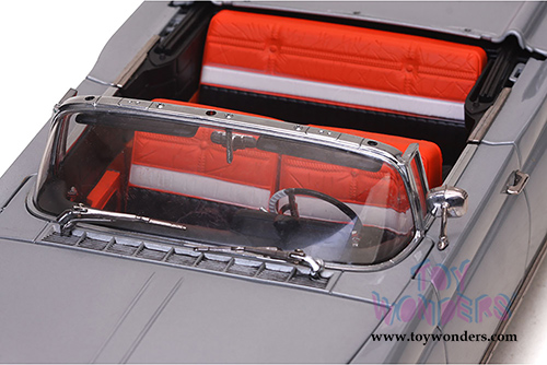 Sun Star Platinum - Lincoln Continental MK III Open Convertible (1958, 1/18 scale diecast model car, Silver Gray) 4706