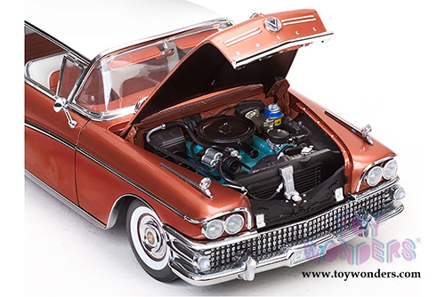 Sun Star Platinum - Buick Limited Riviera Coupe Hard Top (1958, 1/18 scale diecast model car, Glacier White/Garnet Red) 4806