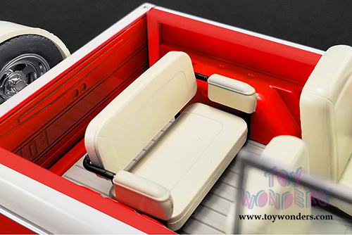 Greenlight/Acme | Ford Baja Bronco Stroppe (1971, 1/18 scale diecast model car, Red/White/Blue) 51173