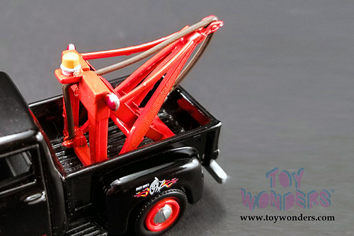 Greenlight/ACME - Stacey David's GearZ Ford F-100 Wrecker Tow Truck "What are you working on?" (1956, 1/64 scale diecast model car, Black) 51248