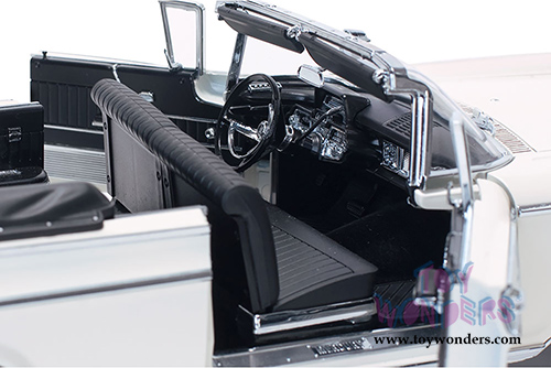 Sun Star Platinum - Mercury Park Lane Open Convertible (1959, 1/18 scale diecast model car, Marble White) 5154