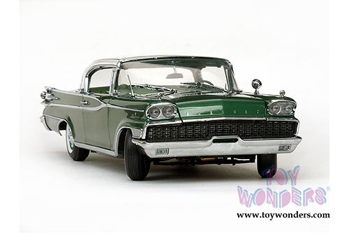 Sun Star Platinum - Mercury Park Lane Hardtop (1959, 1/18 scale diecast model car, Marble White/Sherwood Green) 5164