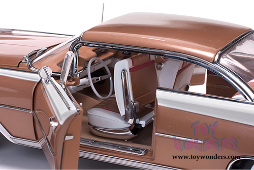 Sun Star Platinum - Oldsmobile "98" Hardtop (1959, 1/18 scale diecast model car, Bronze Mist/Polaris White) 5244