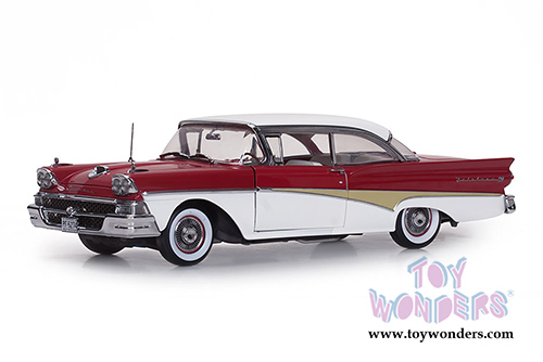 Sun Star Platinum - Ford Fairlane 500 Hard Top (1958, 1/18 scale diecast model car, Colonial White/Torch Red) 5274