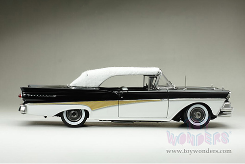 Sun Star Platinum - Ford Fairlane 500 Closed Convertible (1958, 1/18 scale diecast model car, White/Raven Black) 5286