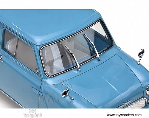 1960 Morris Mini Traveller 5311BU 1/12 scale Sun Star Mini