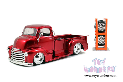 Jada Toys Just Trucks - Assorted Pack Wave 12 (1952, 2007, 2014, 1/24 scale diecast model car, Asstd.) 54027/W12