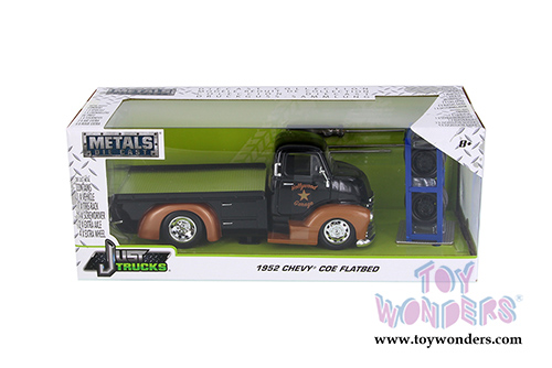 Jada Toys Just Trucks - Assorted Pack Wave 17 (1952, 1973, 2007, 2017, 1/24 scale diecast model car, Asstd.) 54027/W17