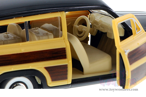 5402DS1 Kinsmart 1949 Ford Woody Wagon Diecast Model Car