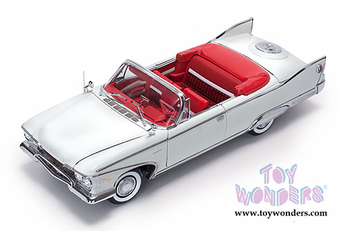 Sun Star Platinum - Plymouth Fury Open Convertible (1960, 1/18 scale die cast model car, Oyster White) 5403W