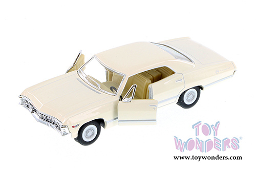 5418D Kinsmart Ivory 1967 Chevrolet Impala Diecast Model Car