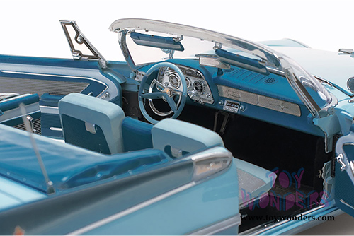 Sun Star Platinum - Dodge Custom Royal Lancer Open Convertible (1959, 1/18 scale diecast model car, Blue Diamond/Star Sapphire) 5474