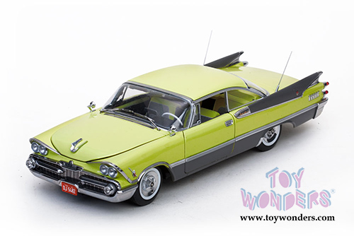 Sun Star Platinum - Dodge Custom Royal Lancer Hard Top (1959, 1/18 scale diecast model car, Canary Diamond/Pewter Poly) 5482