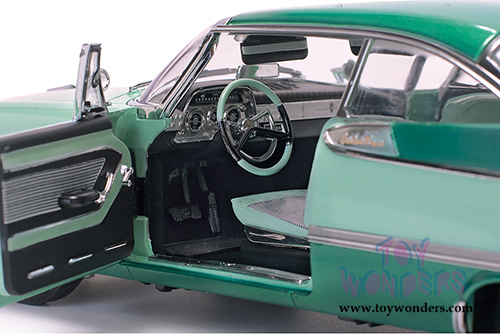 Sun Star Platinum - Dodge Custom Royal Lancer Hardtop (1959, 1/18 scale diecast model car, Jade Poly/Aquamarine) 5483