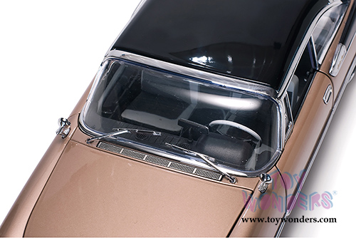 Sun Star Platinum - Dodge Custom Royal Lancer Hardtop (1959, 1/18 scale diecast model car, Jet Black/Mocha) 5484