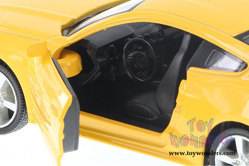 Showcasts Collectibles - Ford Mustang Hard Top (2015, 5" diecast model car, Asstd.) 555029