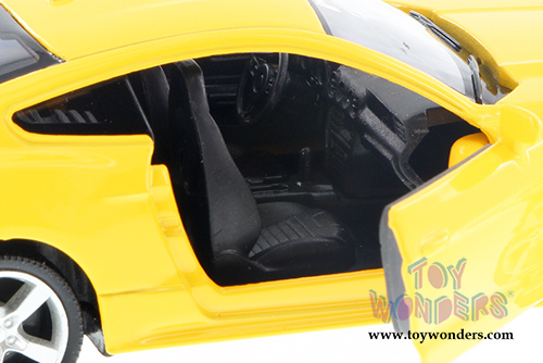 Showcasts Collectibles - Ford Mustang Hard Top (2015, 5" diecast model car, Asstd.) 555029