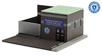 Greenlight Diorama - Mechanic's Corner Series 10 | Hot Pursuit Central Command Massachusetts State Police (1/64 scale diecast/plastic model, Brown/Green) 57101 