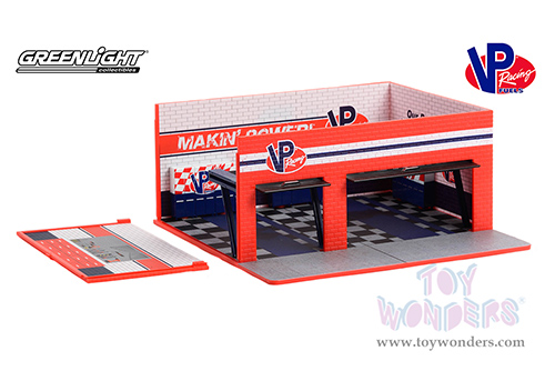 Greenlight Diorama - Mechanic's Corner Series 10 | Weekend Workshop VP Racing Fuels Garage (1/64 scale diecast/plastic model, Orange) 57103