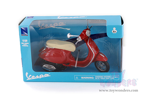 New Ray - Vespa Primavera Scooter (2013, 1/12 scale diecast model bike, Asstd.) 57553