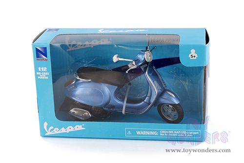 New Ray - Vespa Primavera Scooter (2013, 1/12 scale diecast model bike, Asstd.) 57553