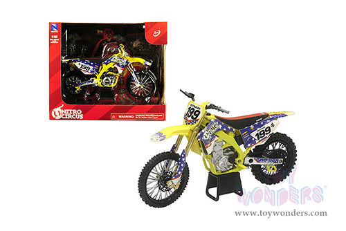 New Ray - Suzuki RMZ 450 #199 Travis Pastrana Nitro Circus Dirt Bike (2018, 1/12 scale diecast model bike, Yellow) 57993