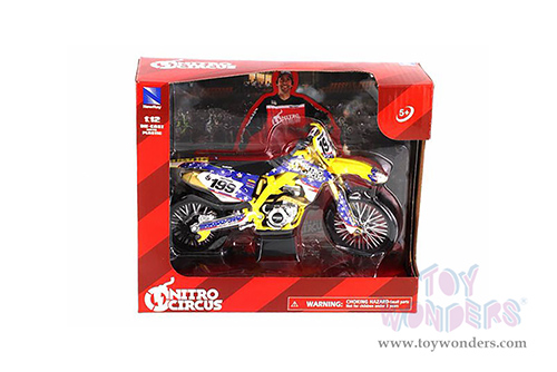 New Ray - Suzuki RMZ 450 #199 Travis Pastrana Nitro Circus Dirt Bike (2018, 1/12 scale diecast model bike, Yellow) 57993