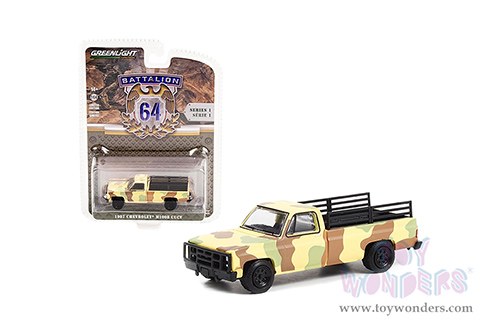 Greenlight - Battalion 64 Series 1 | Chevrolet&reg; M1008 CUCV Pickup Truck with Troop Seats (1987, 1/64 scale diecast model car, Camouflage Green) 61010F/48