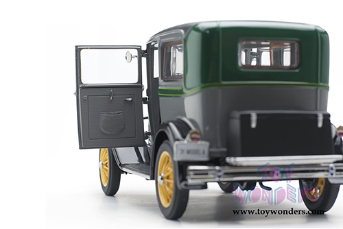 Sun Star Ford Classic - Ford Model A Tudor (1931, 1/18 scale diecast model car, Dawn Gray) 6106GY